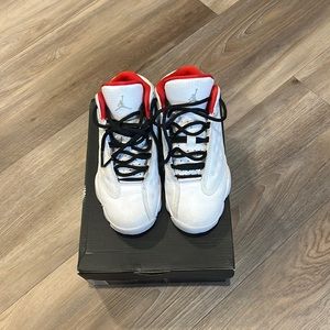 Boys jordan 13 retro sneakers